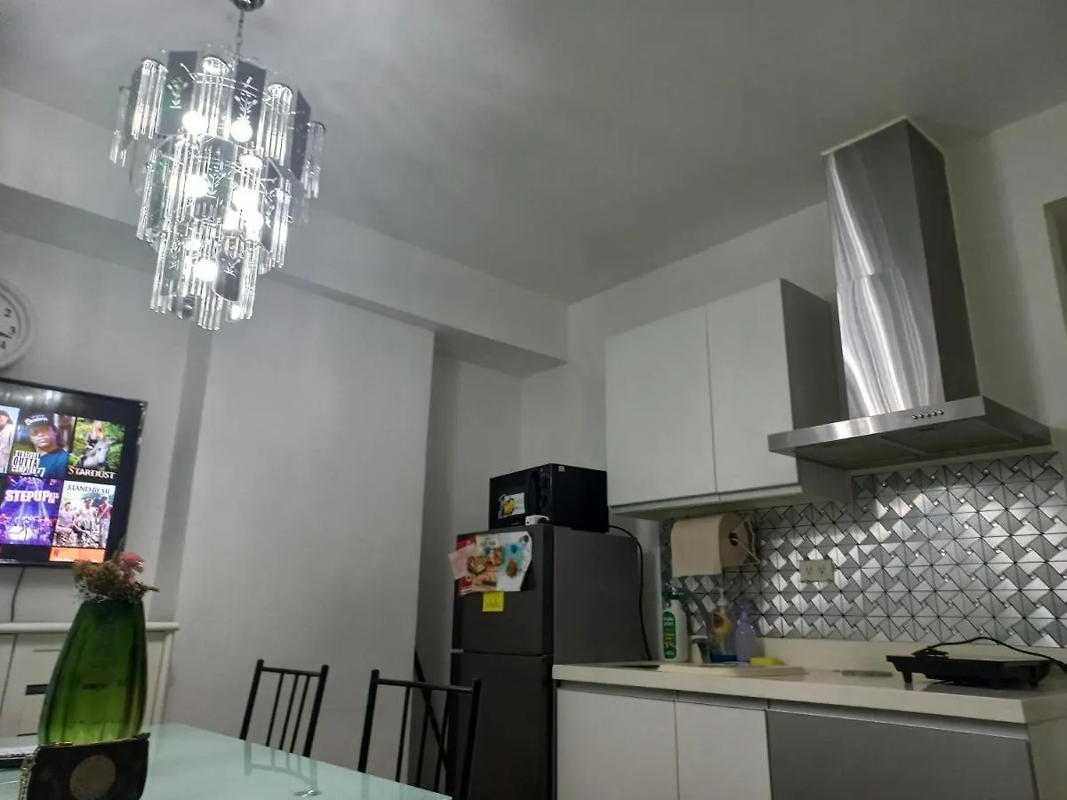 Hotel Azure Urban Resort Staycation Bah 337 Unli Wifi 24 Hrs Check In No Security Deposit Hygeinic City View Manila