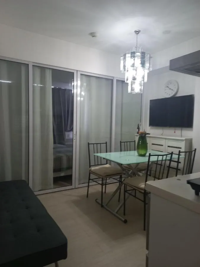 Azure Urban Resort Staycation Bah 337 Unli Wifi 24 Hrs Check In No Security Deposit Hygeinic City View Manila 0*,